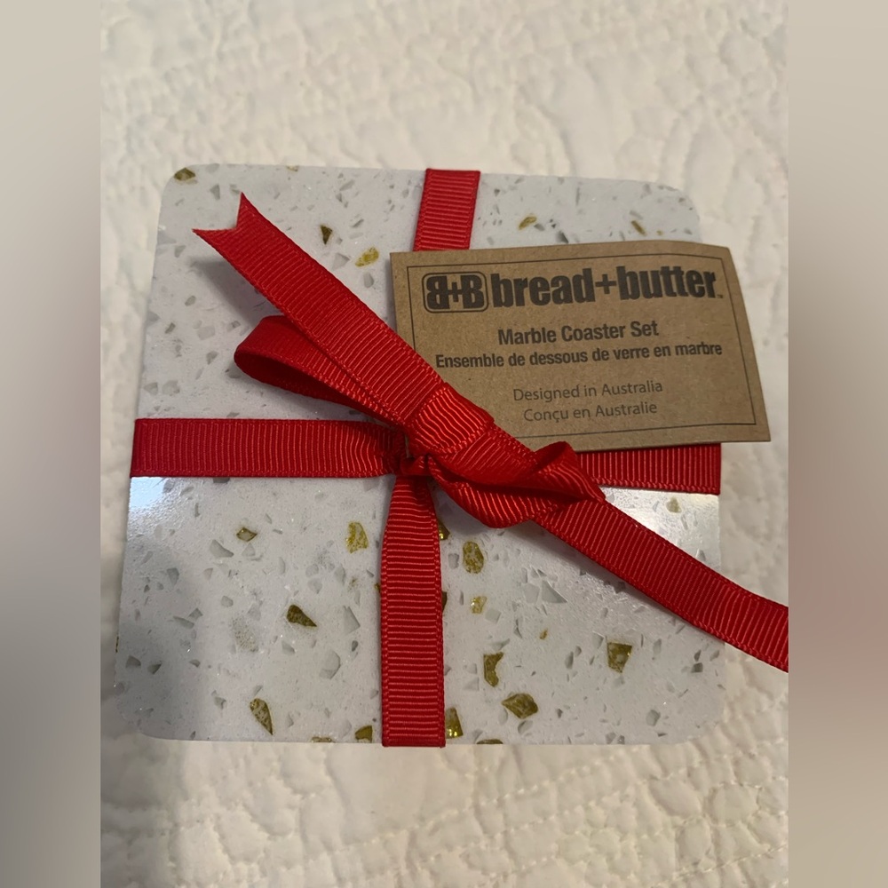 New with Tags Bread + Butter White Marble Coaster Set with Red Ribbon